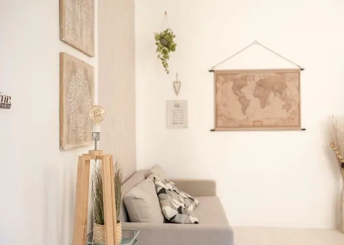 White Fanti Апартаменты *