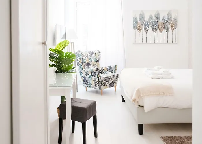 Апартаменты White Fanti