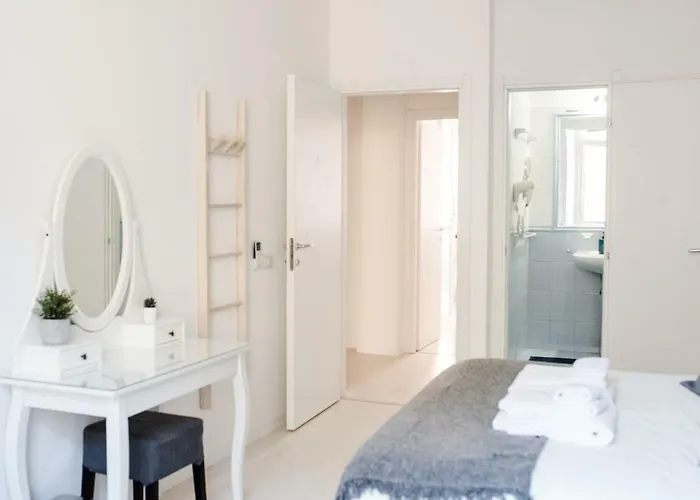 White Fanti Апартаменты *