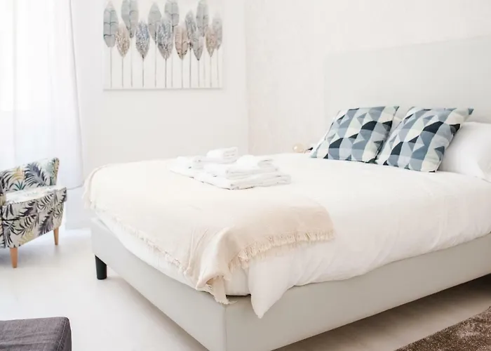 White Fanti Апартаменты *